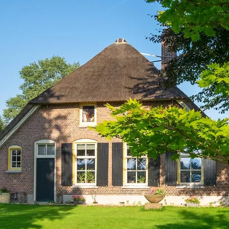 Rumah Indo Garden * Wilp