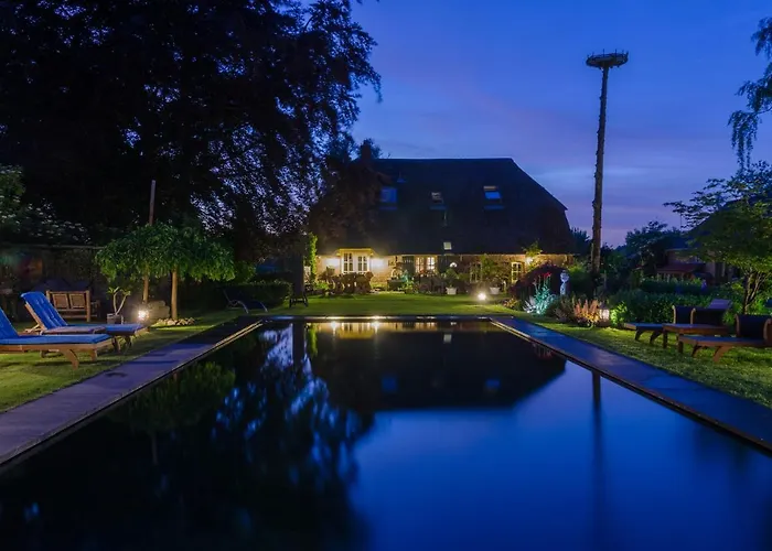 Rumah Indo Garden Bed and breakfast